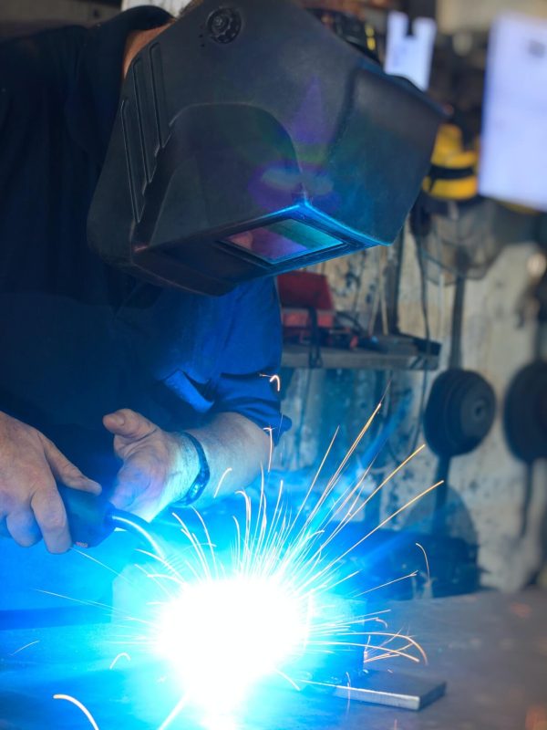 welder-2.jpg